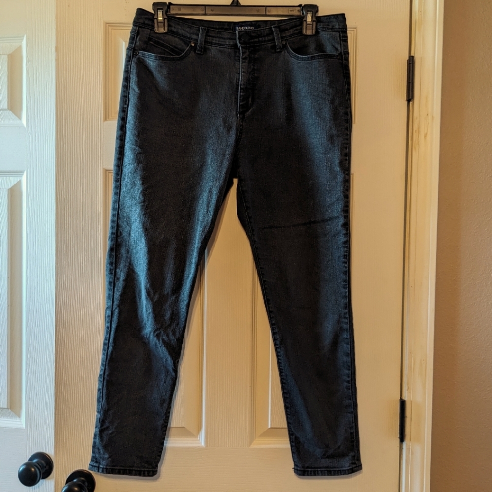 Bandolino Black Lisbeth Jeans Size 14